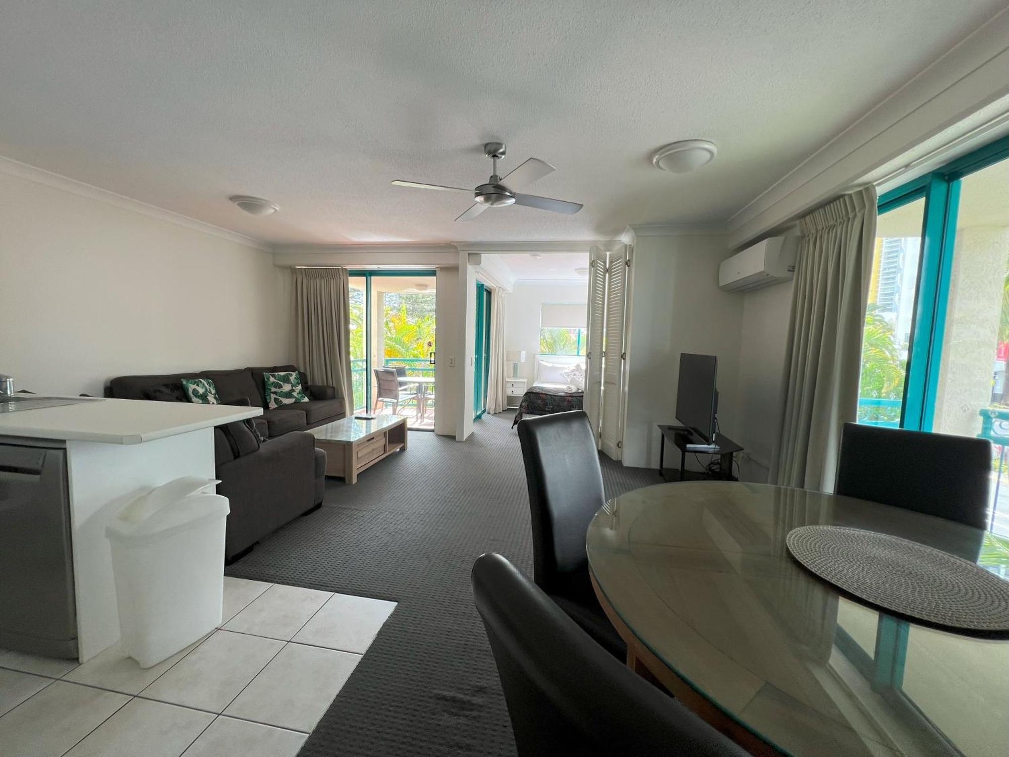 Cha Private Apts Aruba Beach Голд-Кост Экстерьер фото