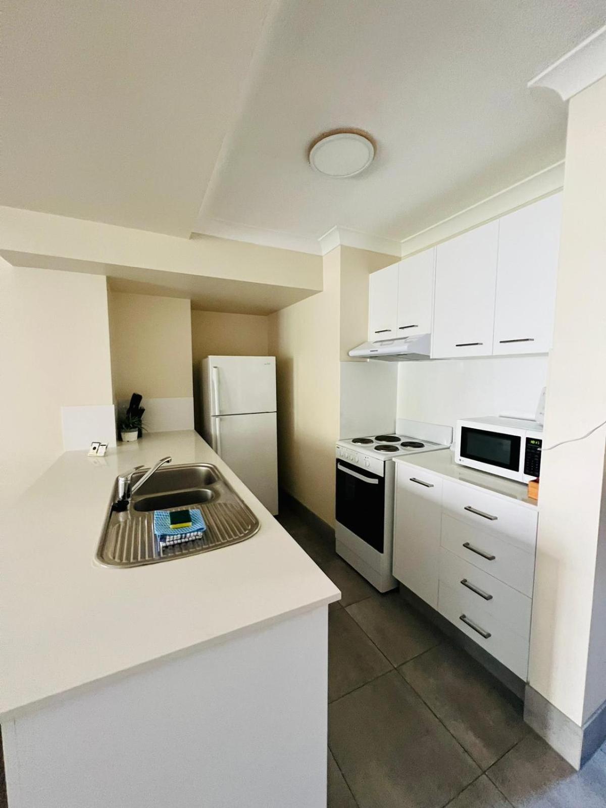 Cha Private Apts Aruba Beach Голд-Кост Экстерьер фото